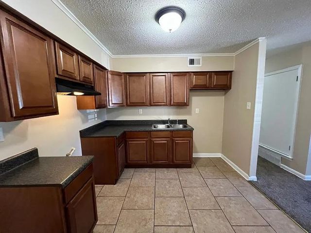5115 AUREEN DR, Memphis, TN 38109