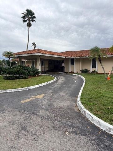 4174 Inverrary Drive 914, Lauderhill, FL 33319