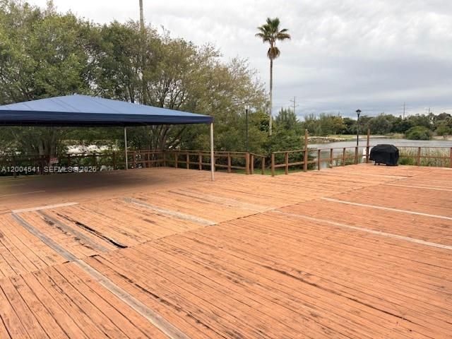4174 Inverrary Drive 914, Lauderhill, FL 33319
