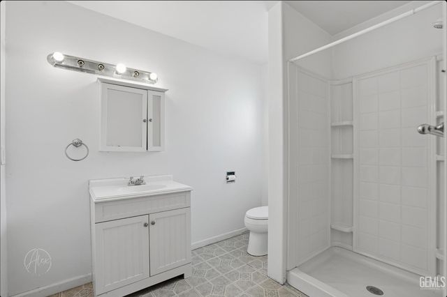 405 General Petroleum Avenue, Taft, CA 93268