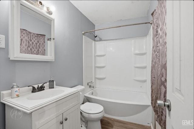 405 General Petroleum Avenue, Taft, CA 93268