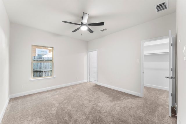 1904 Pembroke Street, Irving, TX 75060