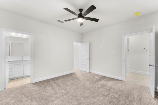 1904 Pembroke Street, Irving, TX 75060