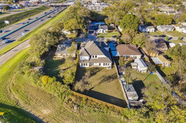 1904 Pembroke Street, Irving, TX 75060