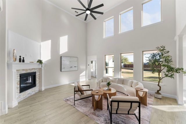 1904 Pembroke Street, Irving, TX 75060