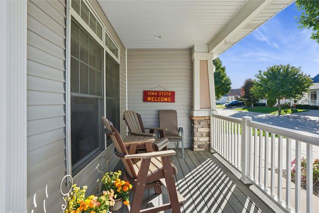 806 NE Redwood Lane, Ankeny, IA 50021