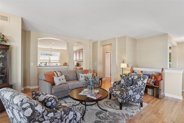 806 NE Redwood Lane, Ankeny, IA 50021