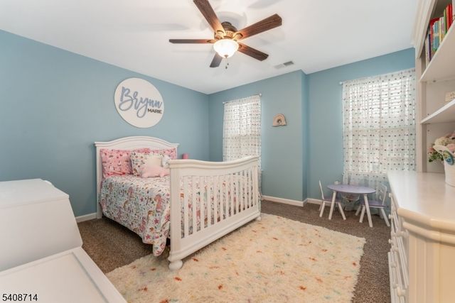 34 Washington Square Cir, Washington Boro, NJ 07882