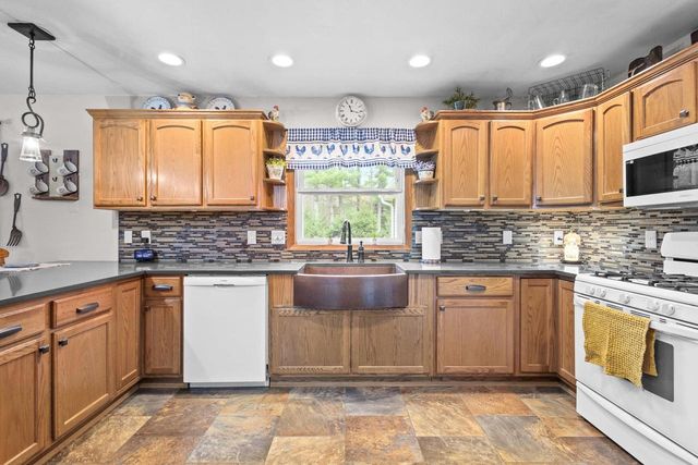 4775 PINE RIDGE TRAIL, Abrams, WI 54101
