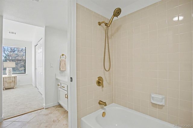 6473 S Havana Street B, Englewood, CO 80111