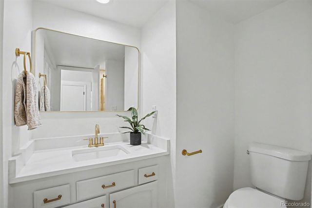 6473 S Havana Street B, Englewood, CO 80111