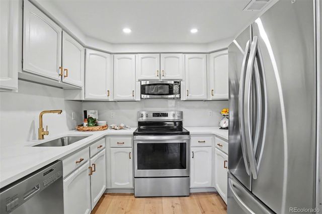 6473 S Havana Street B, Englewood, CO 80111