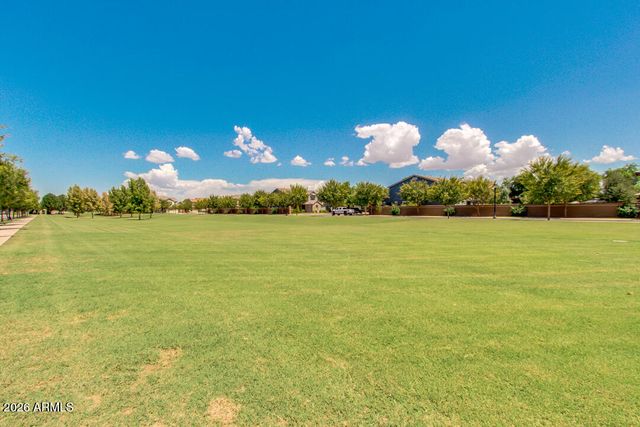 7514 E POSADA Avenue, Mesa, AZ 85212