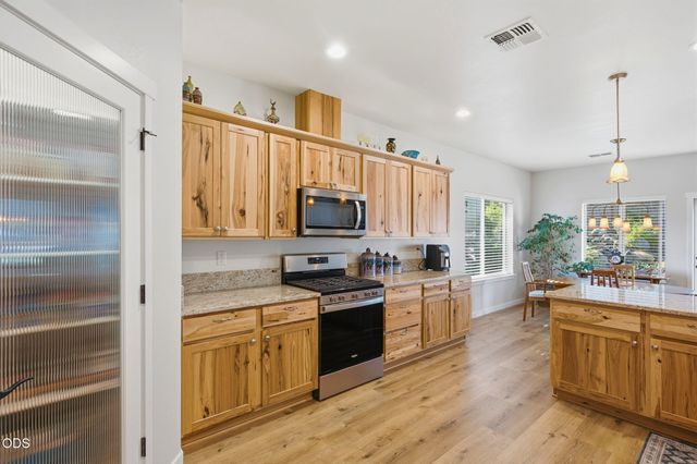 2311 SE Coriander Way, Grants Pass, OR 97527