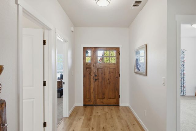 2311 SE Coriander Way, Grants Pass, OR 97527
