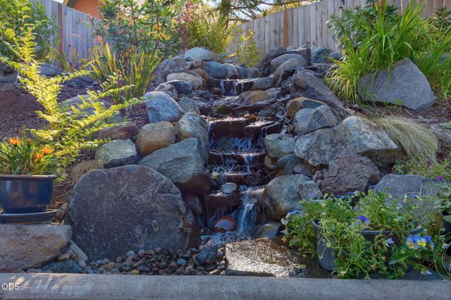 2311 SE Coriander Way, Grants Pass, OR 97527