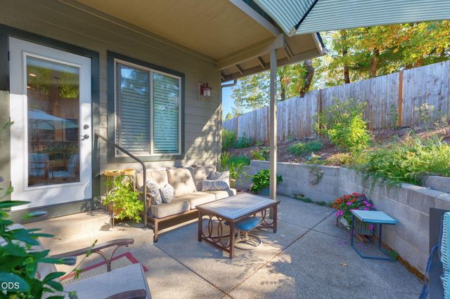 2311 SE Coriander Way, Grants Pass, OR 97527