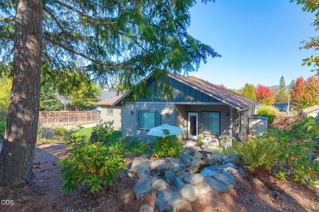 2311 SE Coriander Way, Grants Pass, OR 97527
