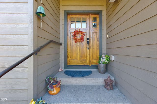 2311 SE Coriander Way, Grants Pass, OR 97527