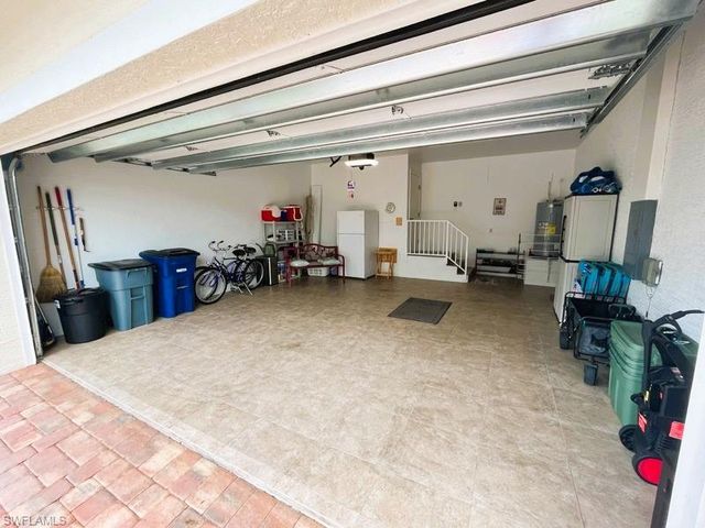 8420 Southwind Bay CIR, Fort Myers, FL 33908