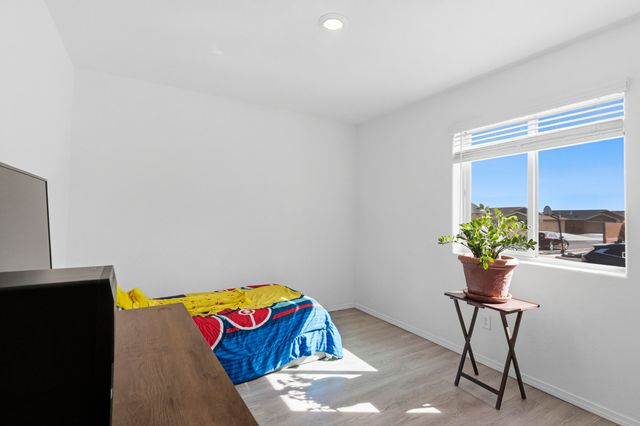 2310 Isabella Lane, Belen, NM 87002