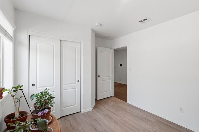 2310 Isabella Lane, Belen, NM 87002