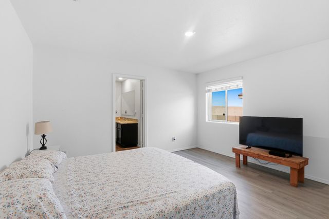 2310 Isabella Lane, Belen, NM 87002