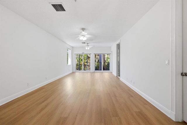 1812 NE 26th Avenue, Fort Lauderdale, FL 33305