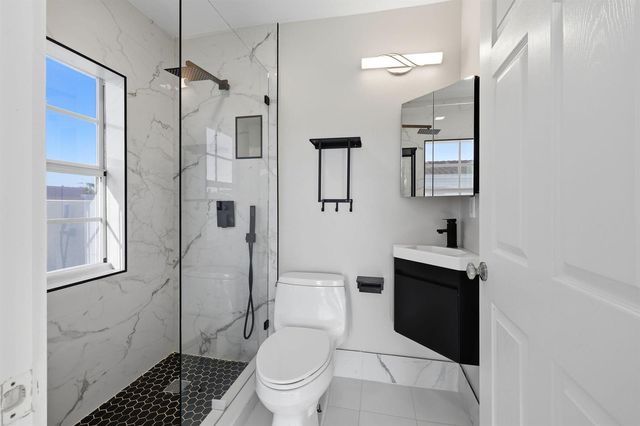 1812 NE 26th Avenue, Fort Lauderdale, FL 33305