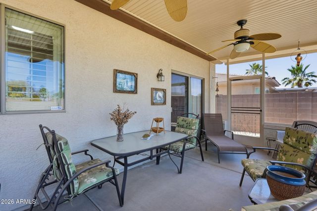 19113 N HUNTERS Run, Surprise, AZ 85387