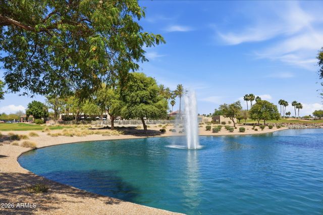 19113 N HUNTERS Run, Surprise, AZ 85387