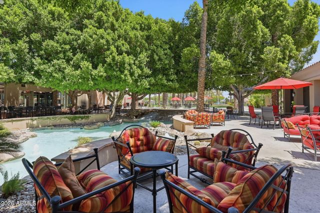 19113 N HUNTERS Run, Surprise, AZ 85387