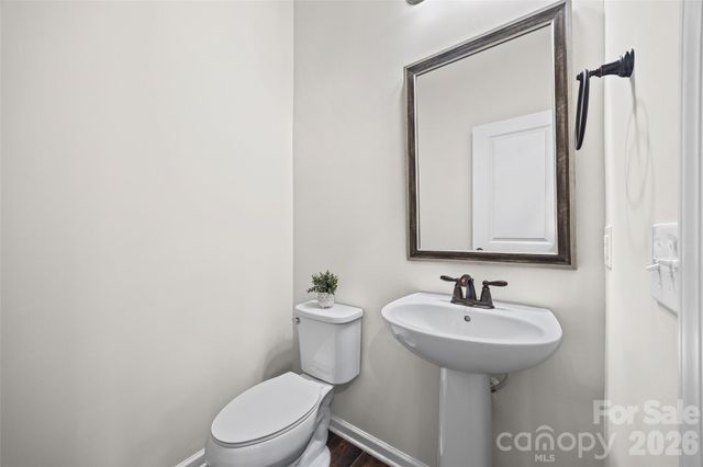 9236 Ainslie Downs Street, Charlotte, NC 28273