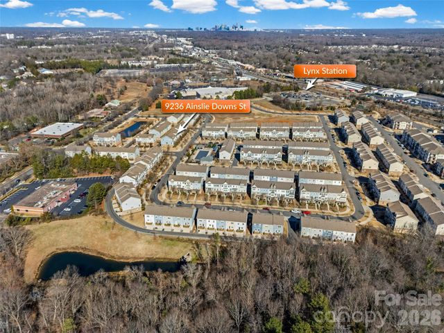9236 Ainslie Downs Street, Charlotte, NC 28273