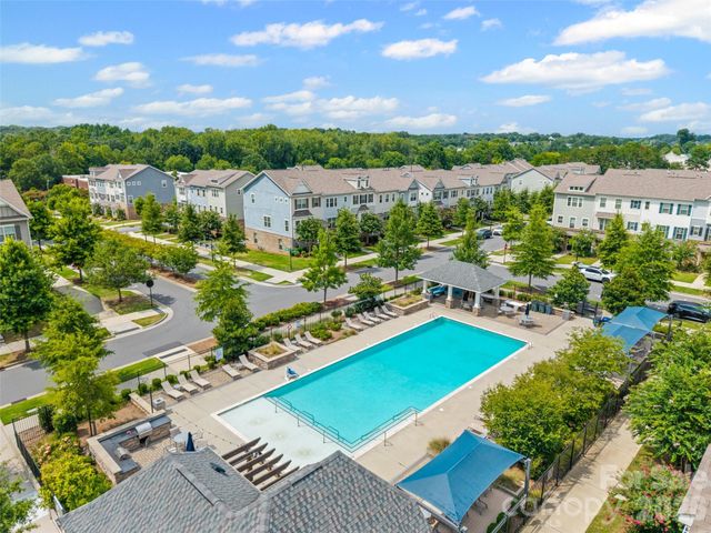 9236 Ainslie Downs Street, Charlotte, NC 28273