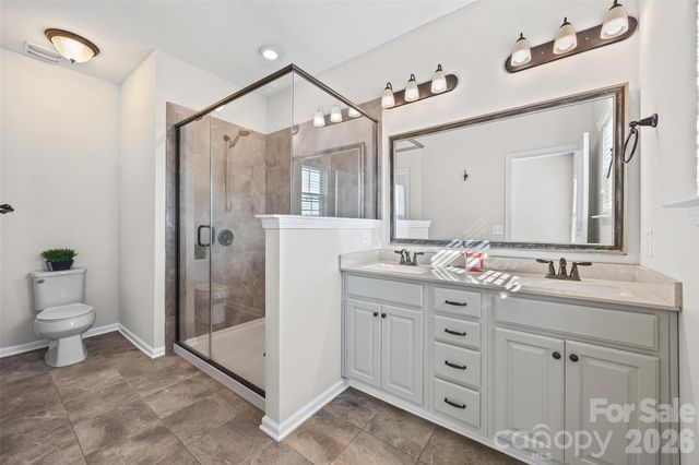 9236 Ainslie Downs Street, Charlotte, NC 28273