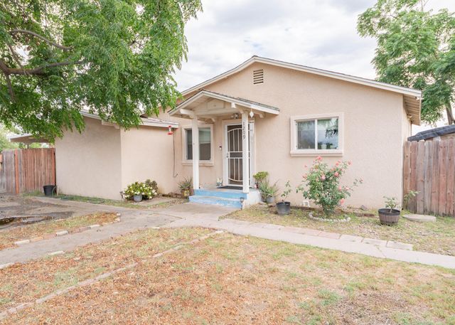 1209 W 6th, Hanford, CA 93230