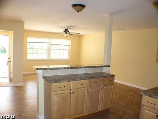 13308 2nd ST, Fort Myers, FL 33905