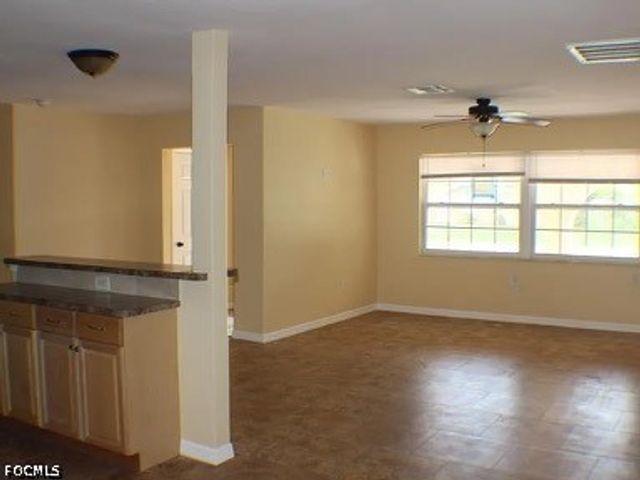 13308 2nd ST, Fort Myers, FL 33905