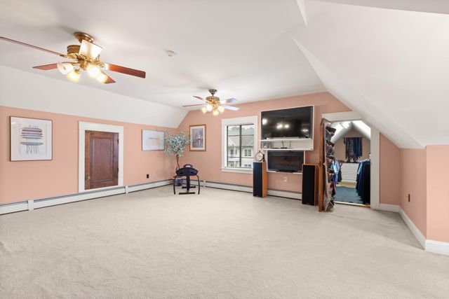 160 Daniel Webster Hwy 160, Nashua, NH 03060