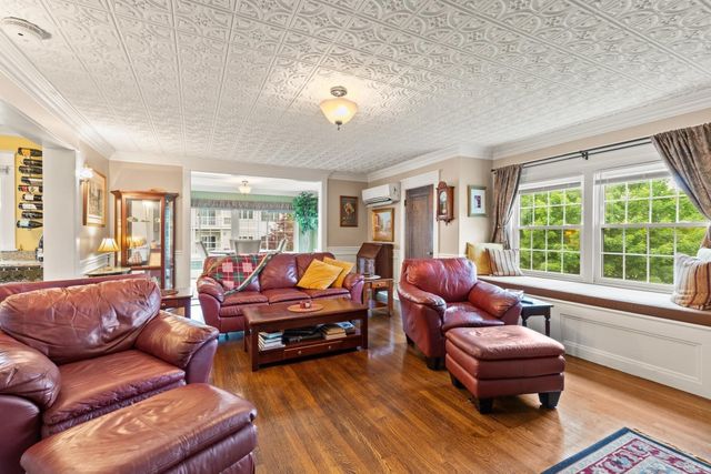 160 Daniel Webster Hwy 160, Nashua, NH 03060
