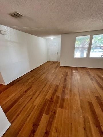 16541 Jasmine Springs Drive, Fort Worth, TX 76247