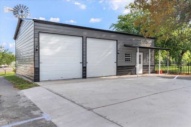 3706 Castle Drive, Rowlett, TX 75089