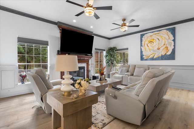 3706 Castle Drive, Rowlett, TX 75089