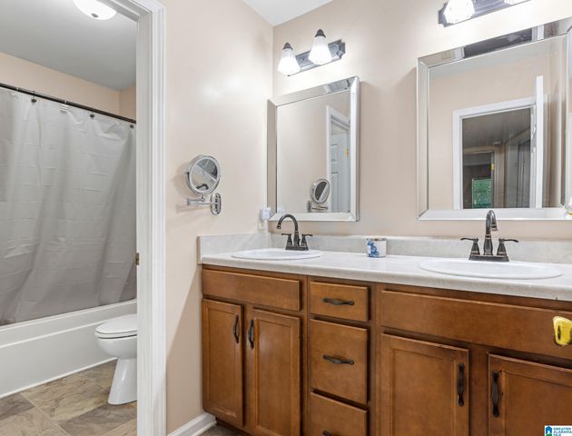 2220 REED ROAD, Center Point, AL 35215