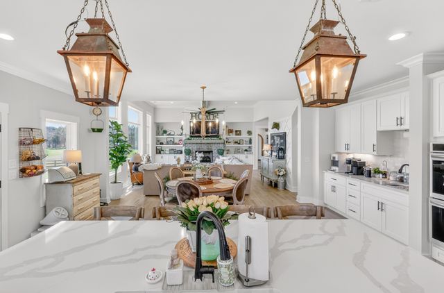 4110 Chicken Rd, Lebanon, TN 37090