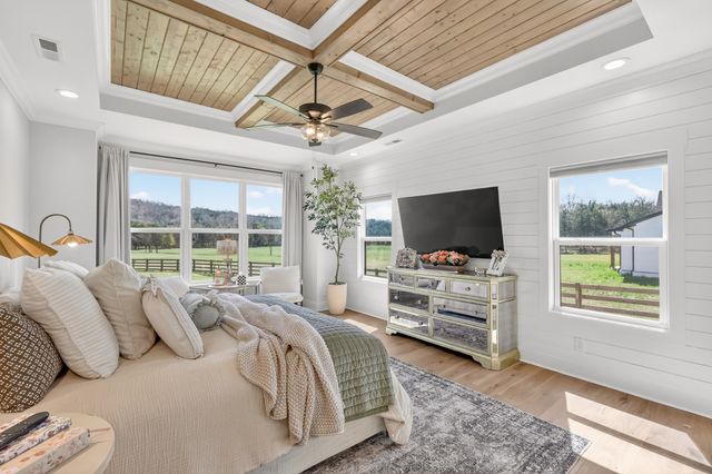 4110 Chicken Rd, Lebanon, TN 37090