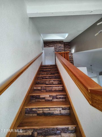 1639 BRIAN RAY Circle, El Paso, TX 79936