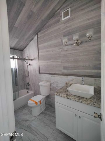 1639 BRIAN RAY Circle, El Paso, TX 79936