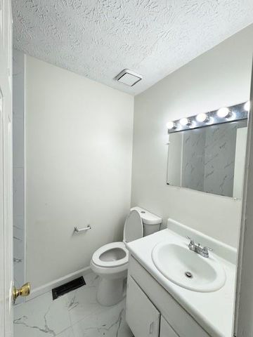 341 post oaks W Crossing, Marietta, GA 30008